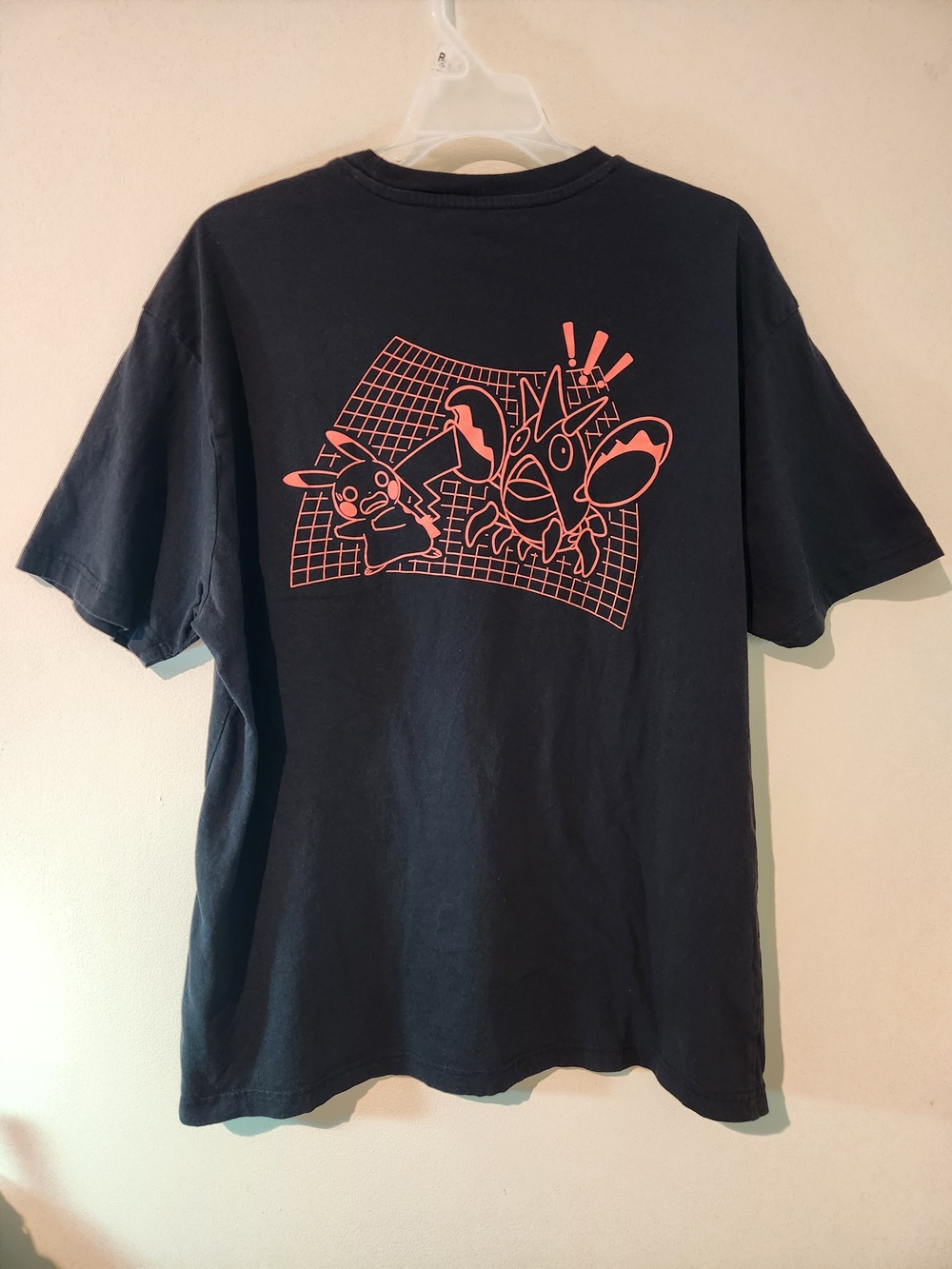 Pokémon Center Black T Shirt Pikachu & Corphis Summer Days Logo Men's XL - Picture 7 of 8
